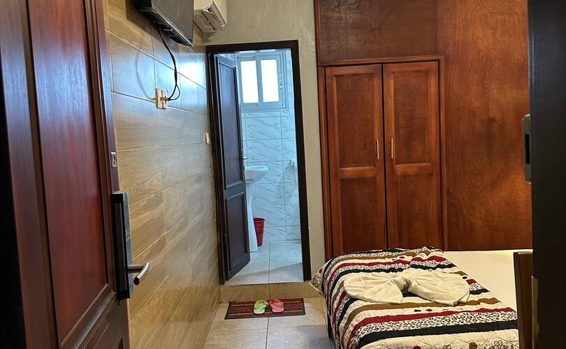 WhatsApp Image 2025-03-10 at 11.13.09 (1)